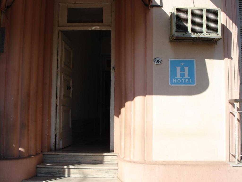 Hotel Danaly Salto Buitenkant foto